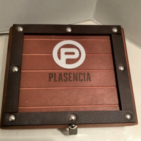 Suenos de Saundra Upcycled, Plasencia Cigar Box, Storage/Stash Box - Picture 3 of 10